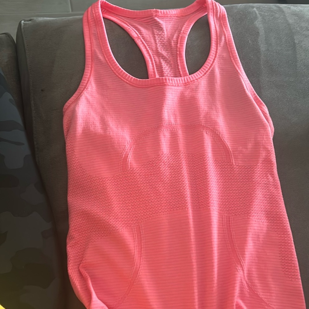 Salmon color Lululemon tank